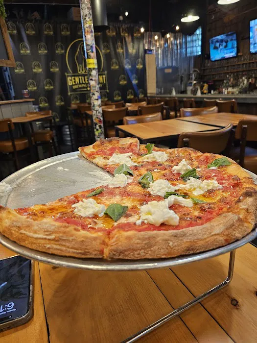 Pan and Peel Pizza Picture 5