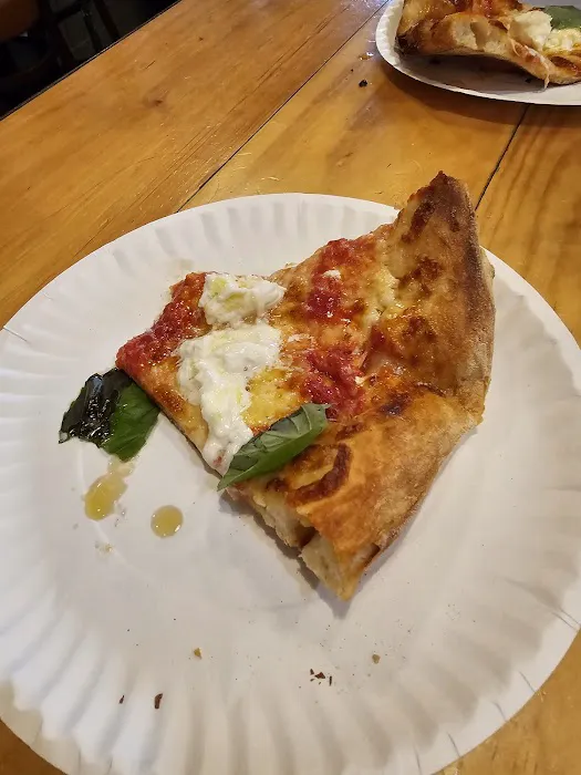 Pan and Peel Pizza Picture 9