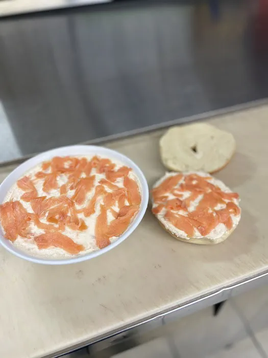 Pearl River Bagels & Deli Picture 6