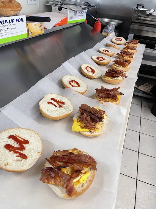 Pearl River Bagels & Deli Picture 9