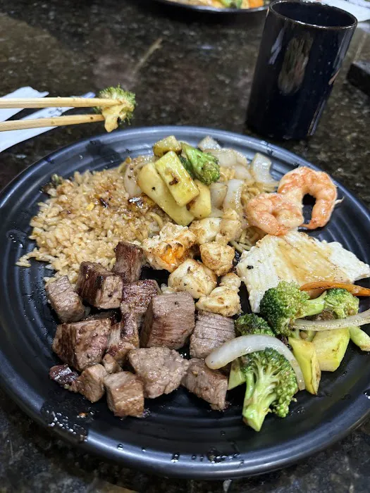 Gen Sushi & Hibachi Picture 6