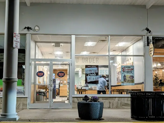 Jersey Mike's Subs Picture 4
