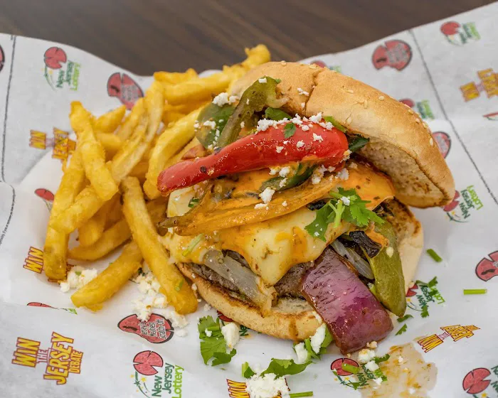 Elmer's Deli Grill & Pizza Picture 3