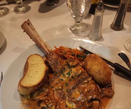 DELPINO Restaurant