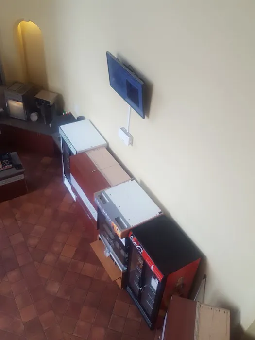 University Hall Cafe Picture 1