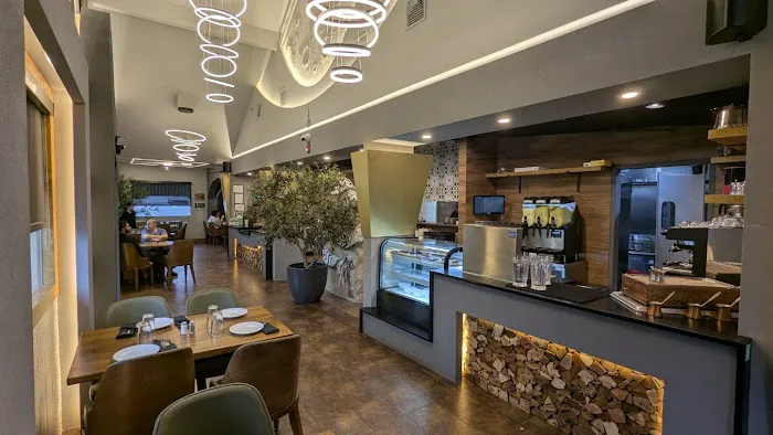 The Olive Bistro Picture 3