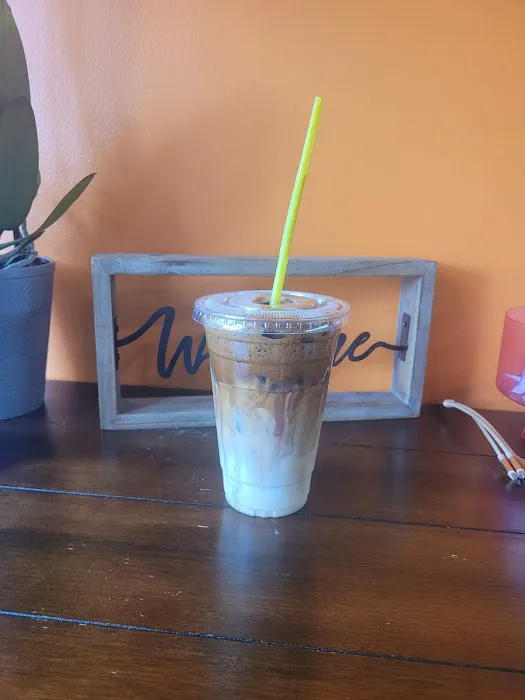 Shoebox Cafe Picture 10