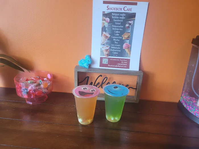 Shoebox Cafe Picture 2