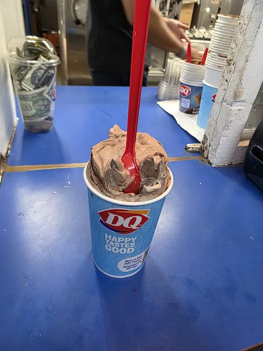 Dairy Queen (Treat Only) Picture 4