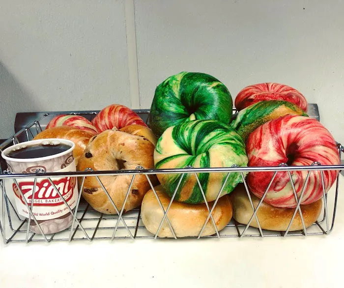 Zimi Bagel Cafe and Deli Picture 3
