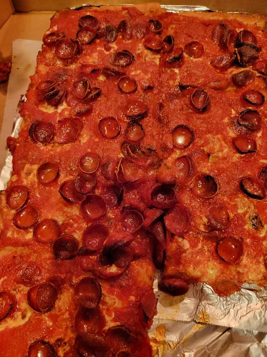 Pearl River Pizzeria Picture 6