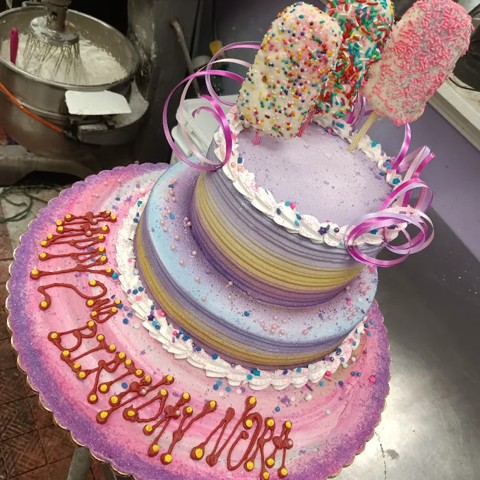 Walter's Cake Art Picture 4