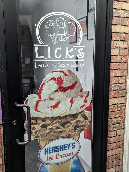Lola's Ice Cream Korner Picture 7