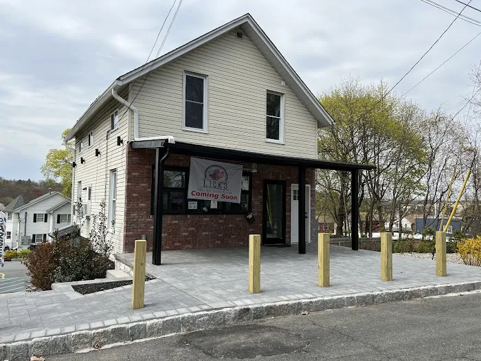 Lola's Ice Cream Korner Picture 10