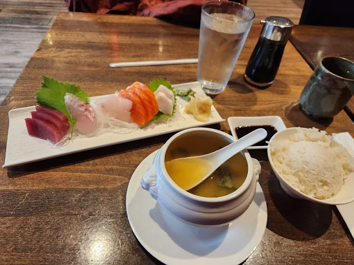 Ginban Asian Bistro Picture 2
