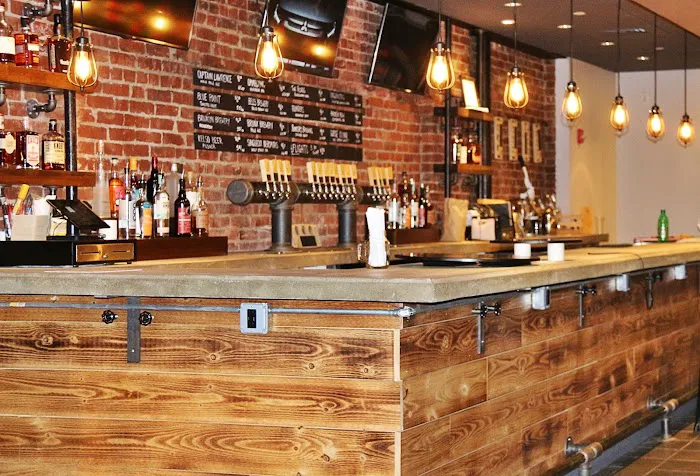 SmokeHouse Tailgate Grill - Mamaroneck Picture 8
