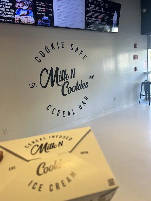 Milk N Cookies - Cookie Café & Cereal Bar Picture 2