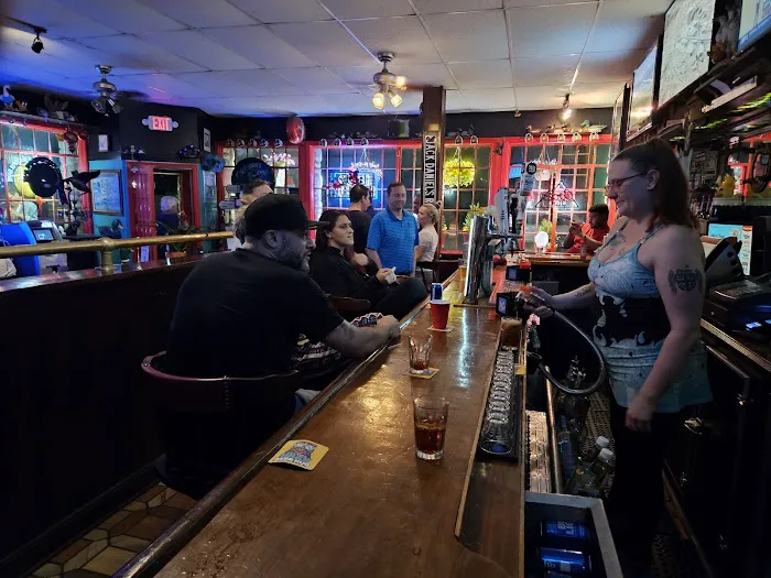 Duck Inn Bar & Grill Picture 2