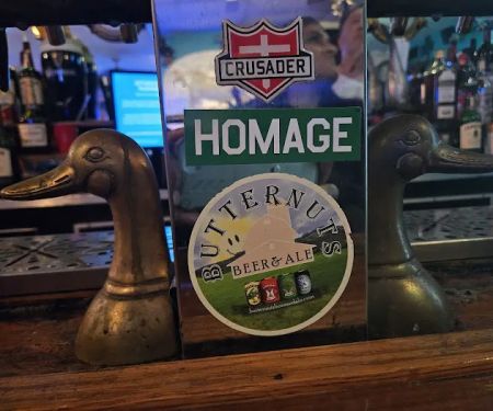 Duck Inn Bar & Grill