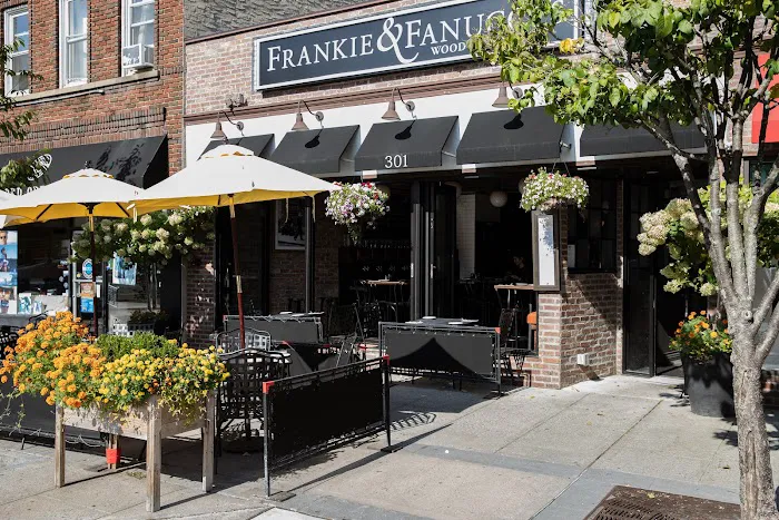 Frankie & Fanucci's Picture 8