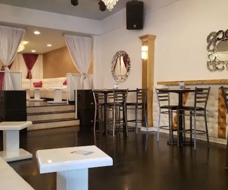 Sweetwater lounge