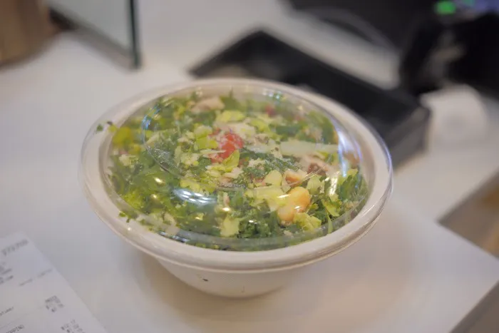 Chop It Up Salads and Smoothies | Fresh & Healthy Picture 9