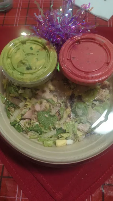 Chop It Up Salads and Smoothies | Fresh & Healthy Picture 1