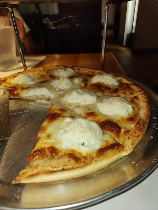 Utica Pie Co. Picture 4