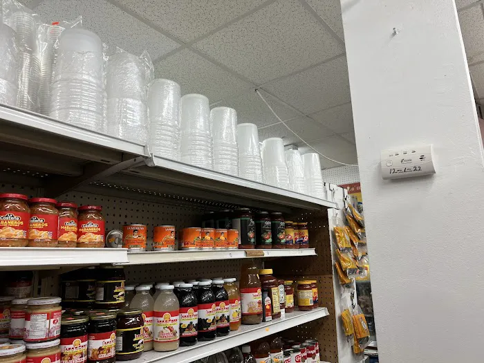 Moe Mart 2 Deli & Grocery Picture 5