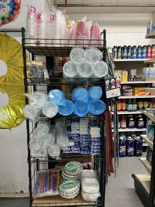Moe Mart 2 Deli & Grocery Picture 9