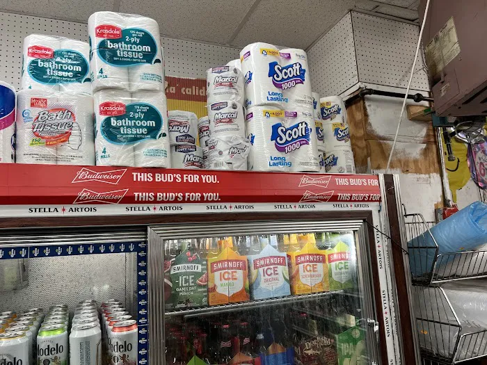 Moe Mart 2 Deli & Grocery Picture 8