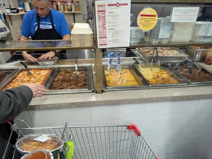 Rooster's Market Picture 9