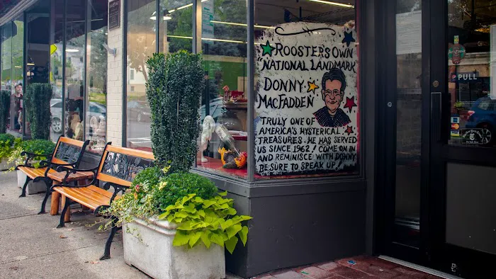 Rooster's Market Picture 7