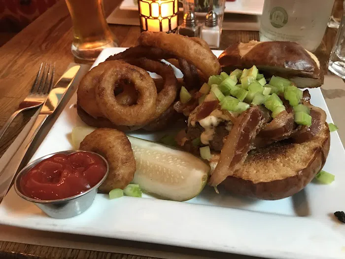 Emma's Ale House Picture 8