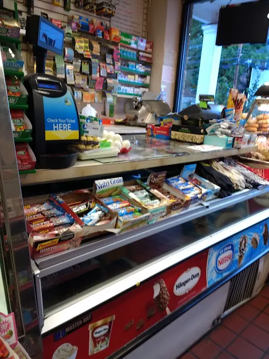 Vasi Deli Picture 3