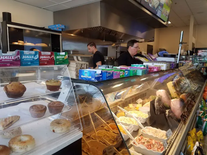 Tommy’s Trax Side Cafe Picture 5