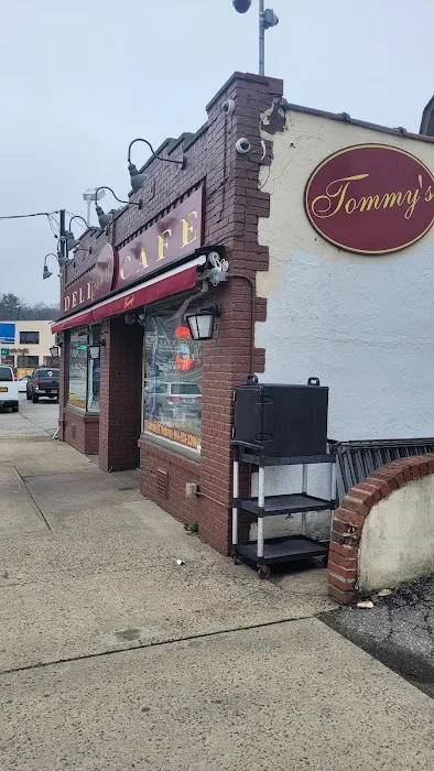 Tommy's Deli & Cafe Picture 7