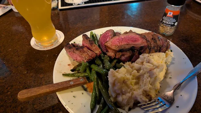 The Cabin Restaurant Picture 1