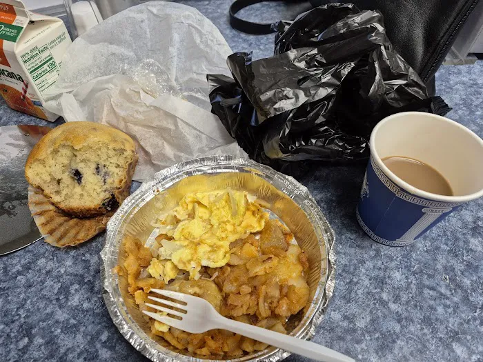 Elmsford Deli Picture 2