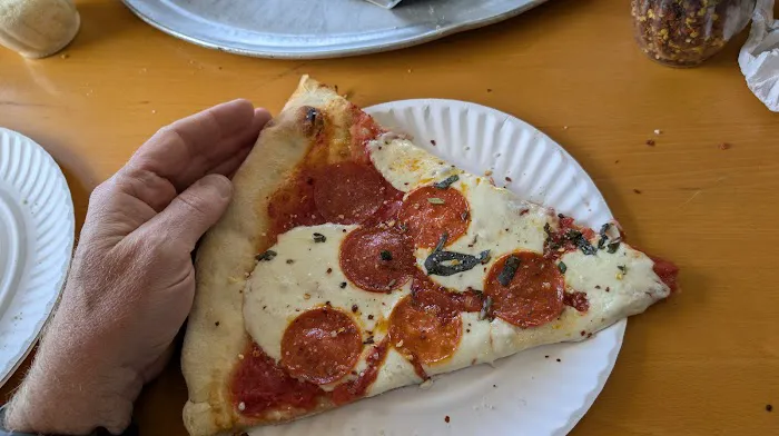 Dom & Vinnie's Pizzeria Picture 5