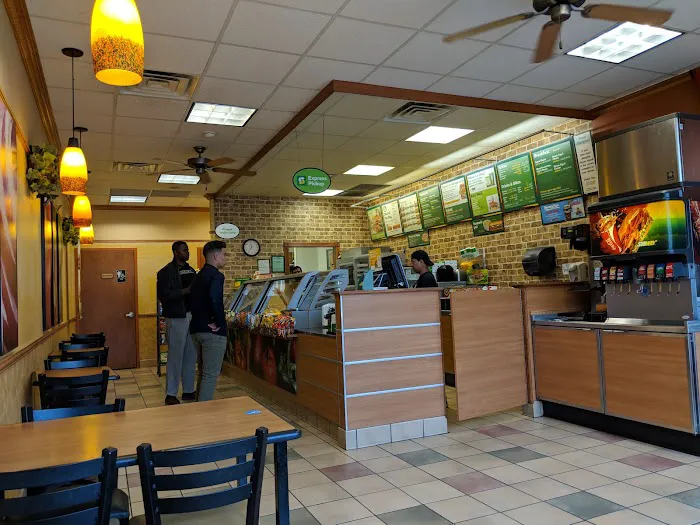 Subway Picture 2