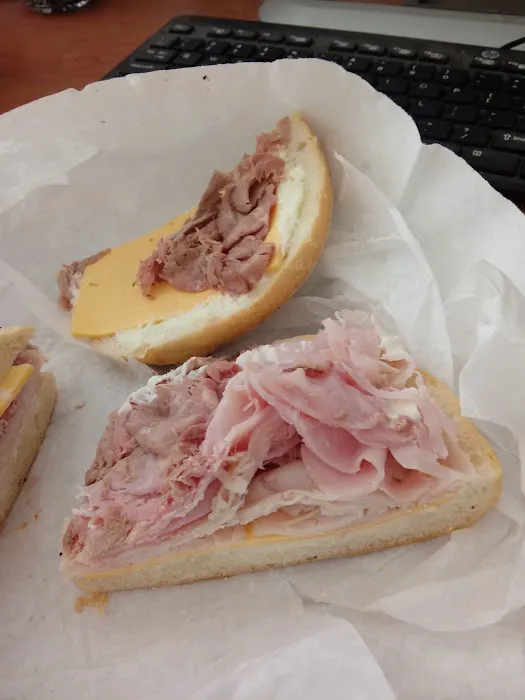 Dom's Deli & Grille House - Elmsford Picture 2