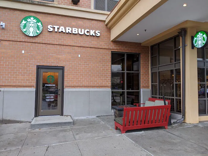 Starbucks Picture 5