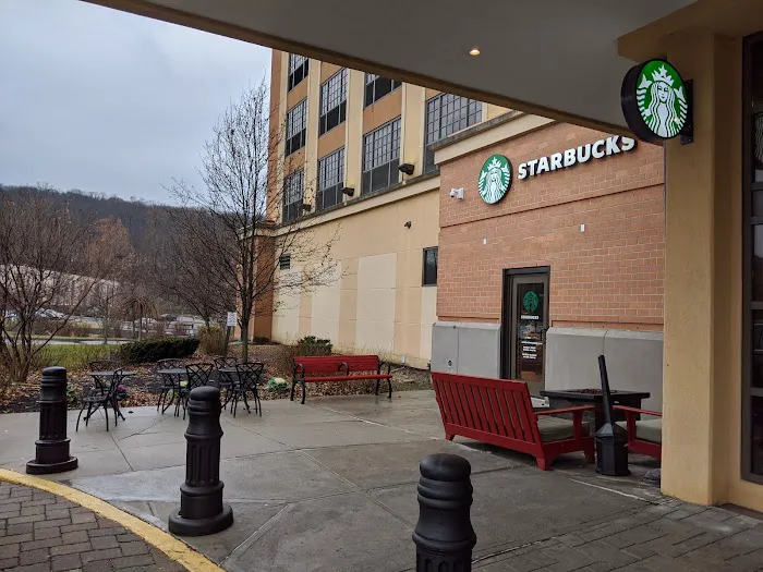 Starbucks Picture 9