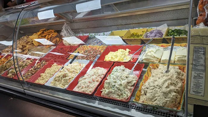 Knollwood Deli Picture 8