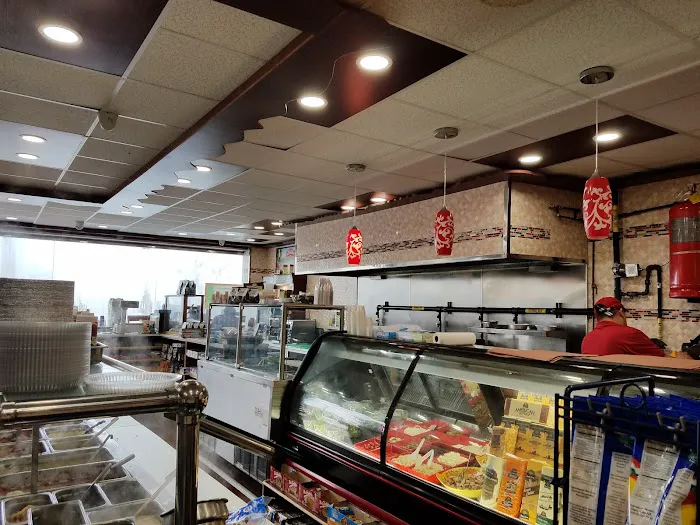 Knollwood Deli Picture 6