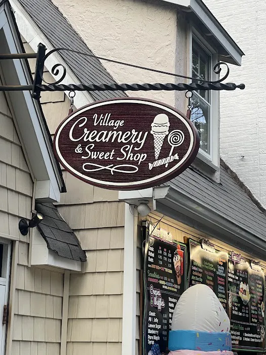 Village Creamery & Sweet Shop Picture 5