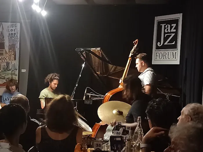 Jazz Forum Picture 9