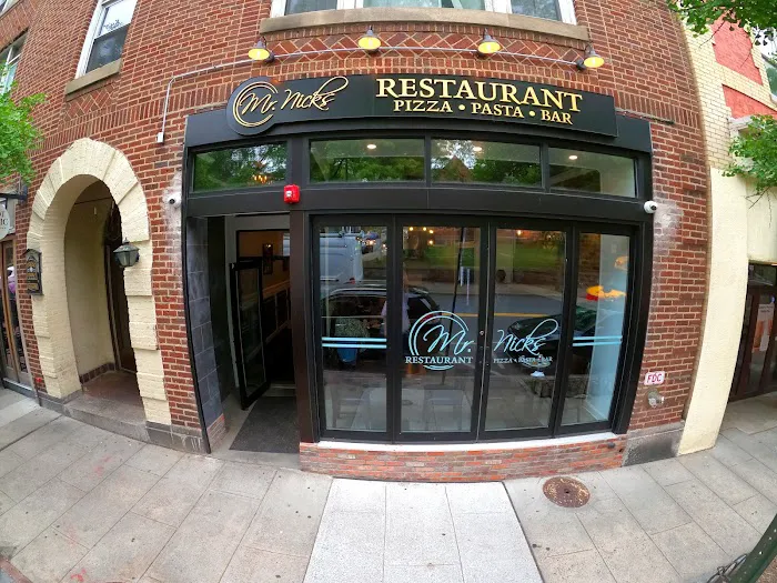 Mr. Nick's Restaurant Picture 7