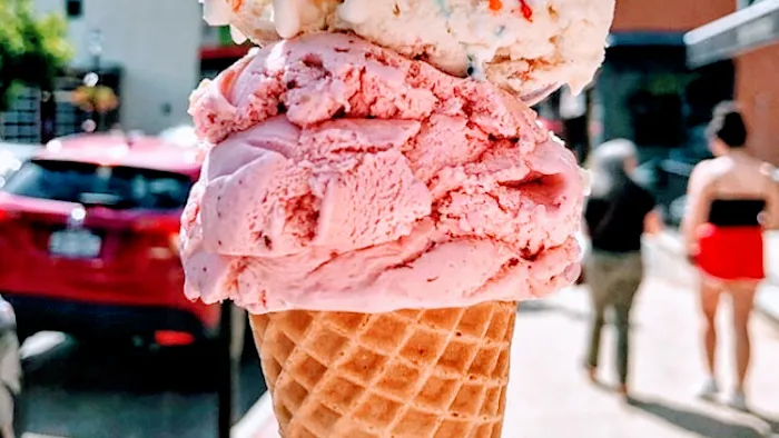 Main Street Sweets Picture 2